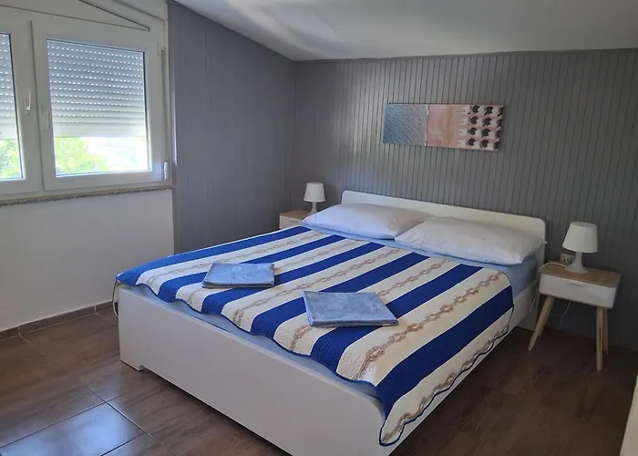 Апартаменты By The Sea Povljana, Pag - 17222 Повляна